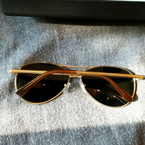 Obsidian sunglasses - Picture 3 of 3